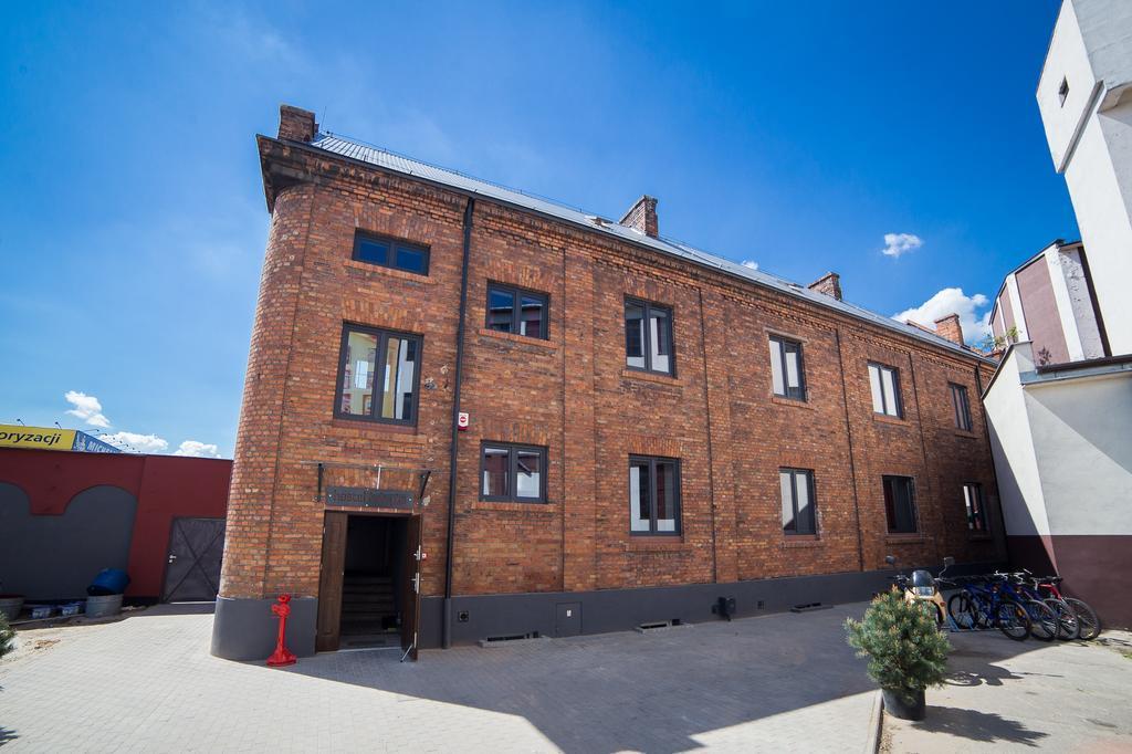 Hostel Fabryka Wloclawek Exterior photo